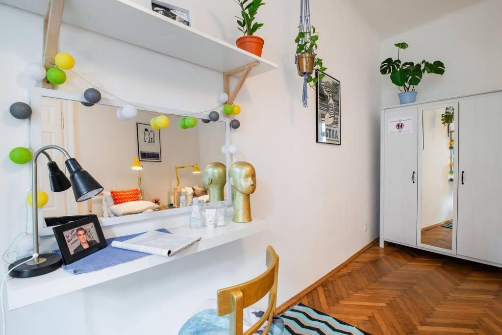 Blue Peace-Apartment With Free Parking In Center For 1-6 People Красков Екстериор снимка